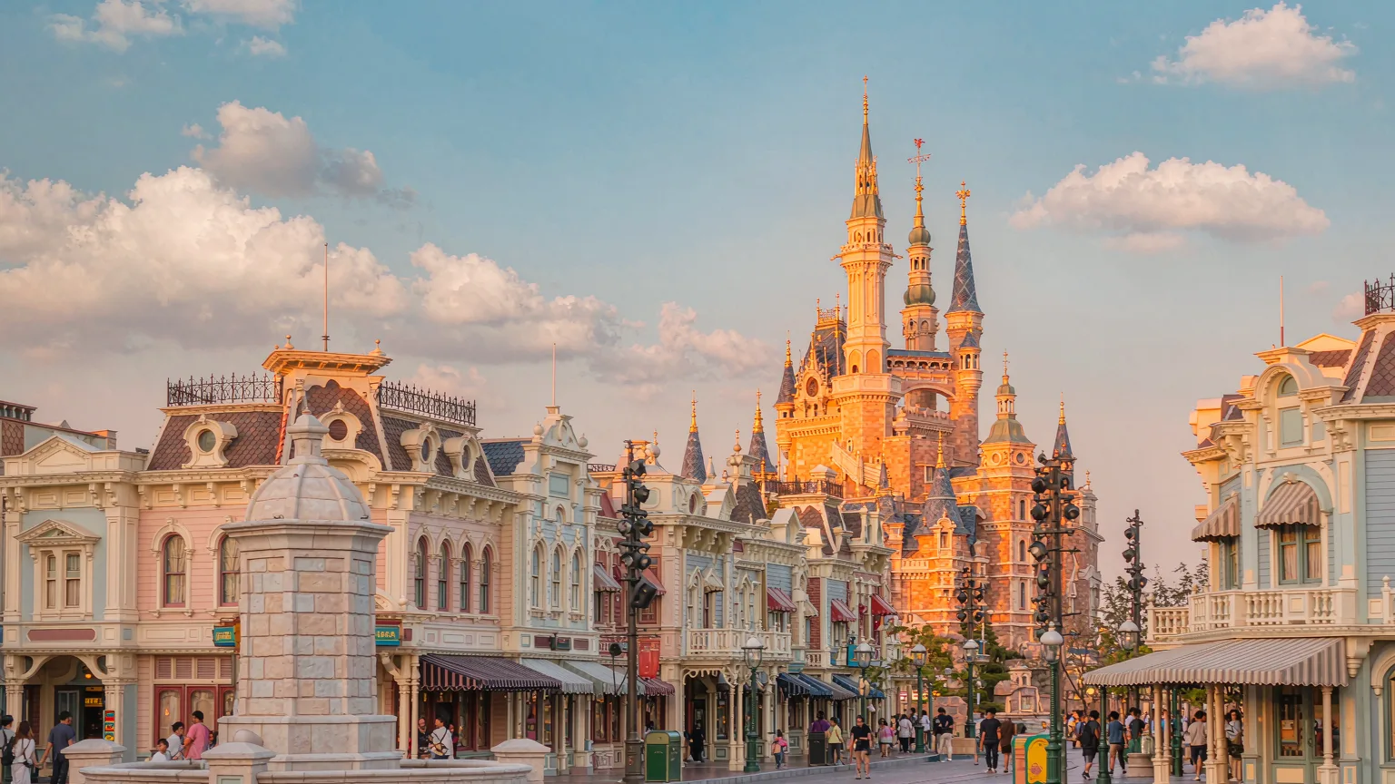 Hong Kong Disneyland