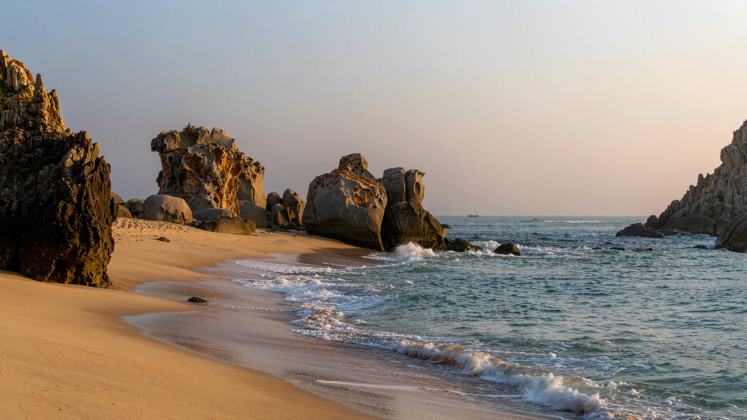 Jinshitan Scenic Area