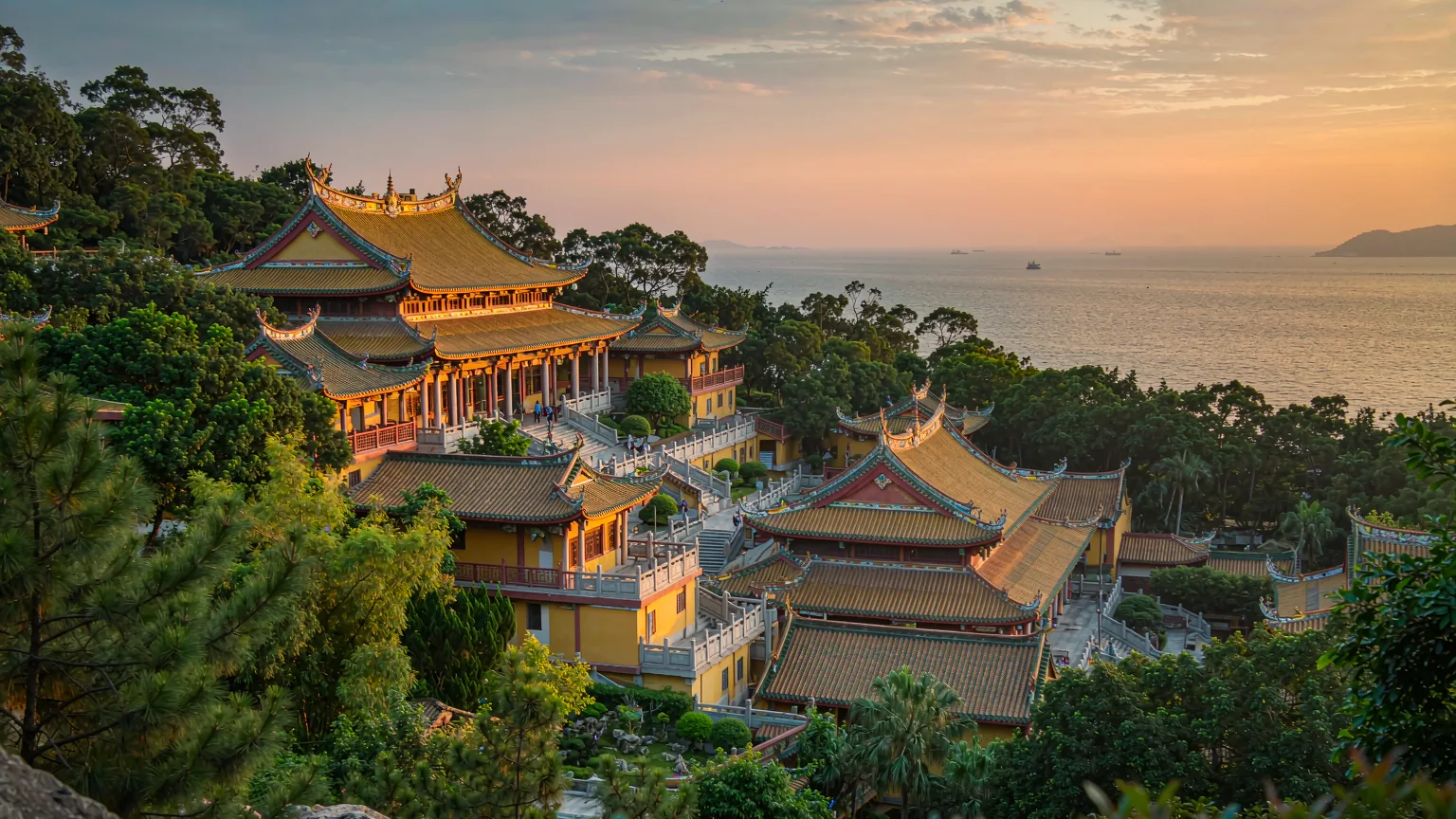 Nanputuo Temple