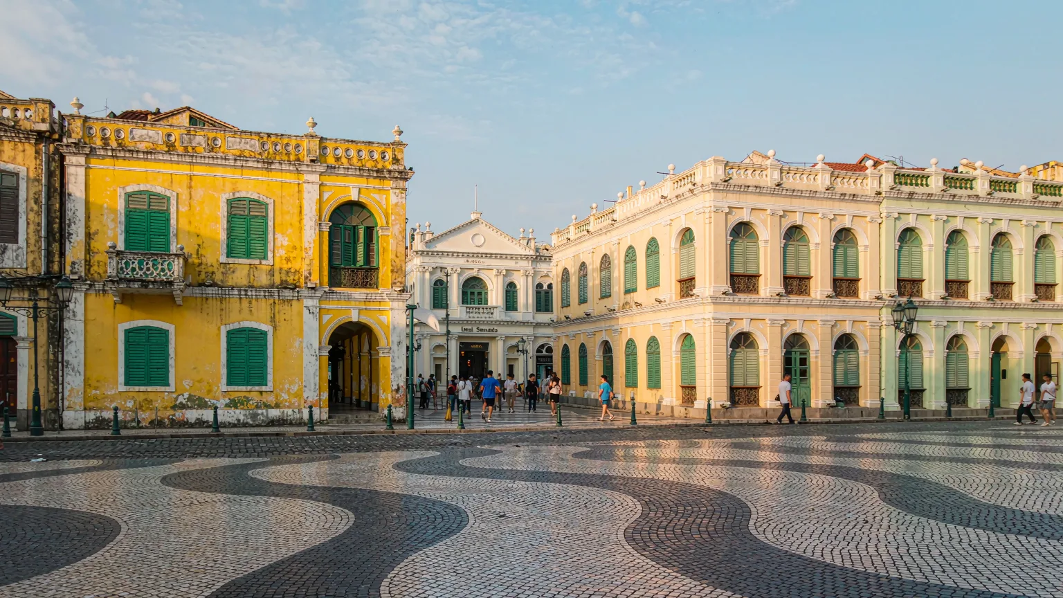 Senado Square