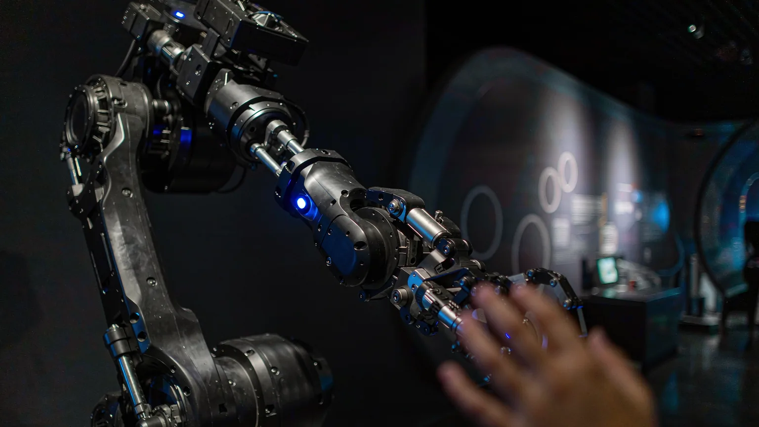 Robotic arm exhibit in Shanghai Science and Technology Museum