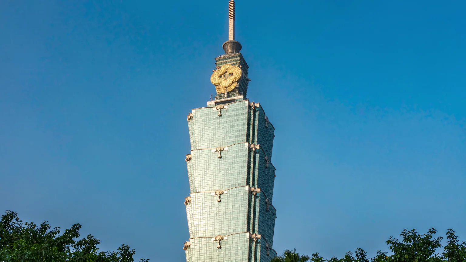 Street-level view of Taipei 101's eight bamboo-inspired tiered sections