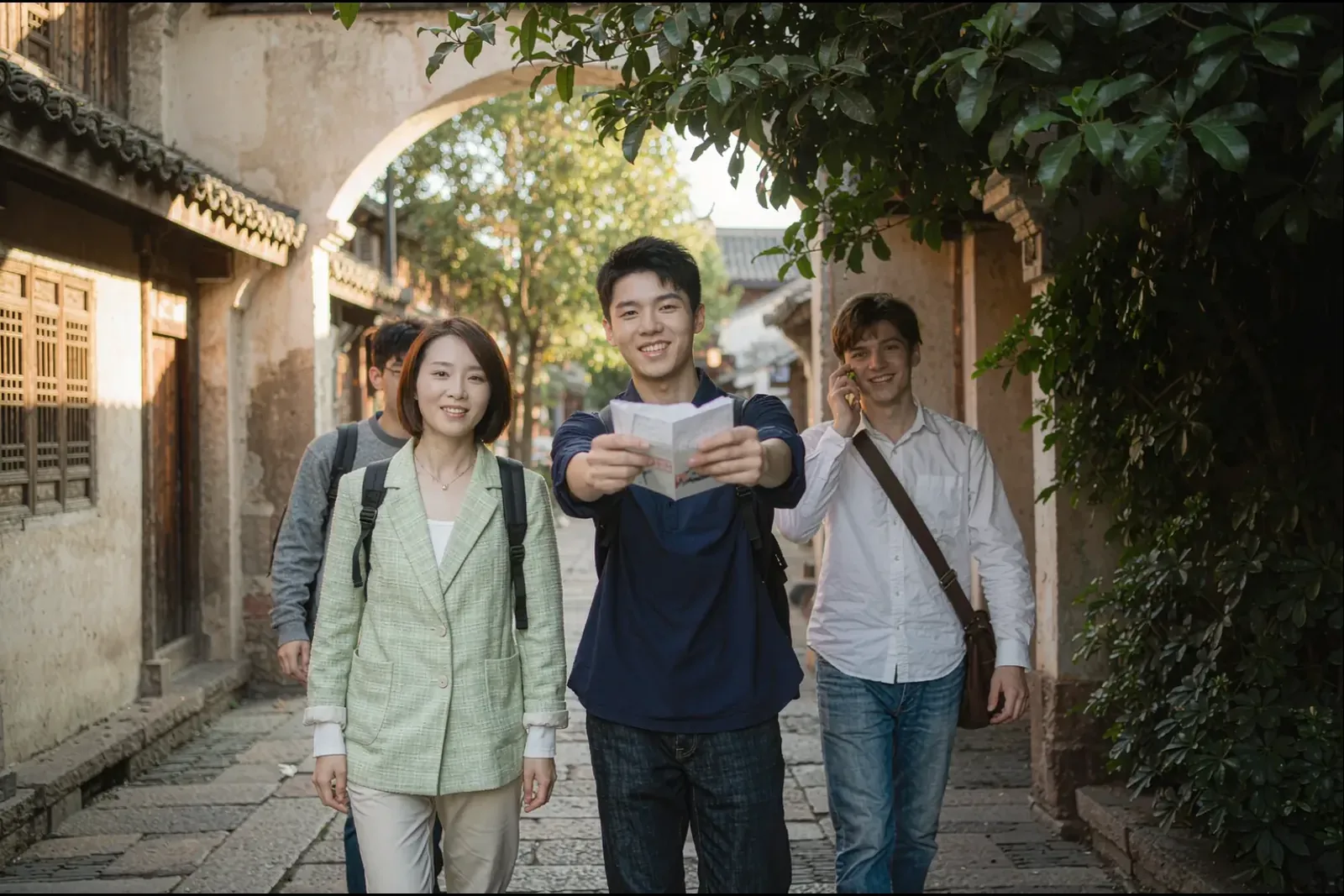 Private Tour Guides in China: What They Cost and How to Book One