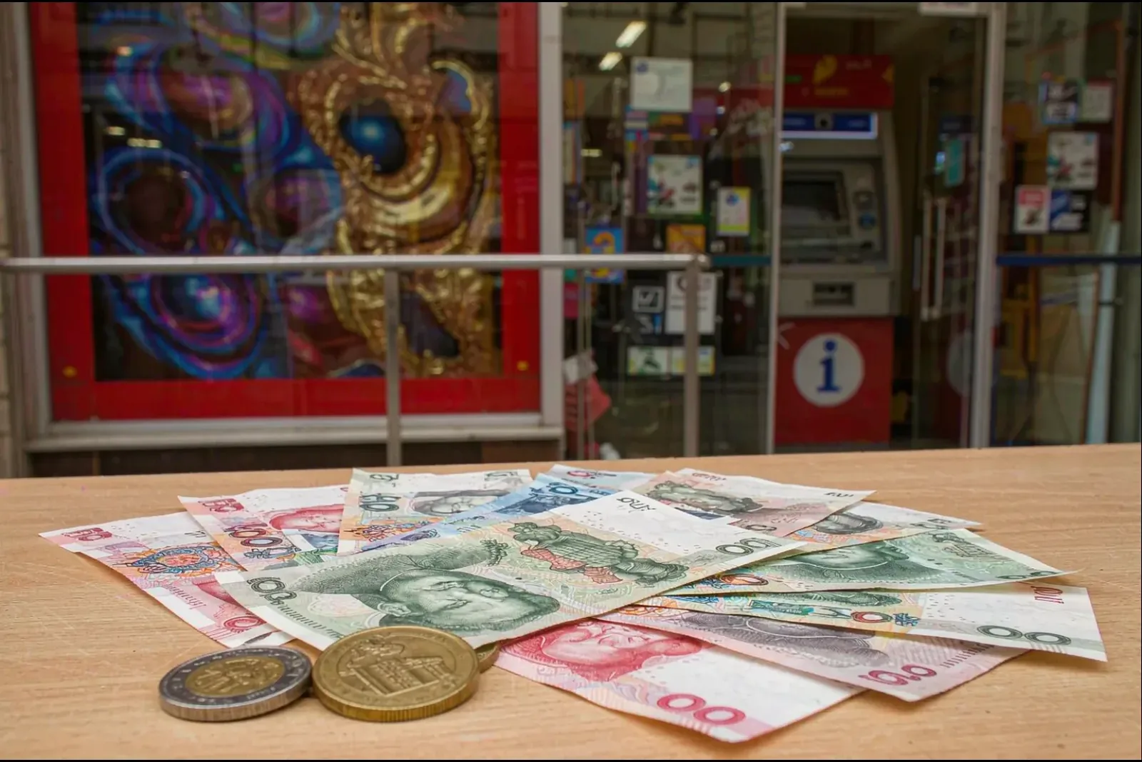 Currency, ATMs and Cash in China: What Still Works