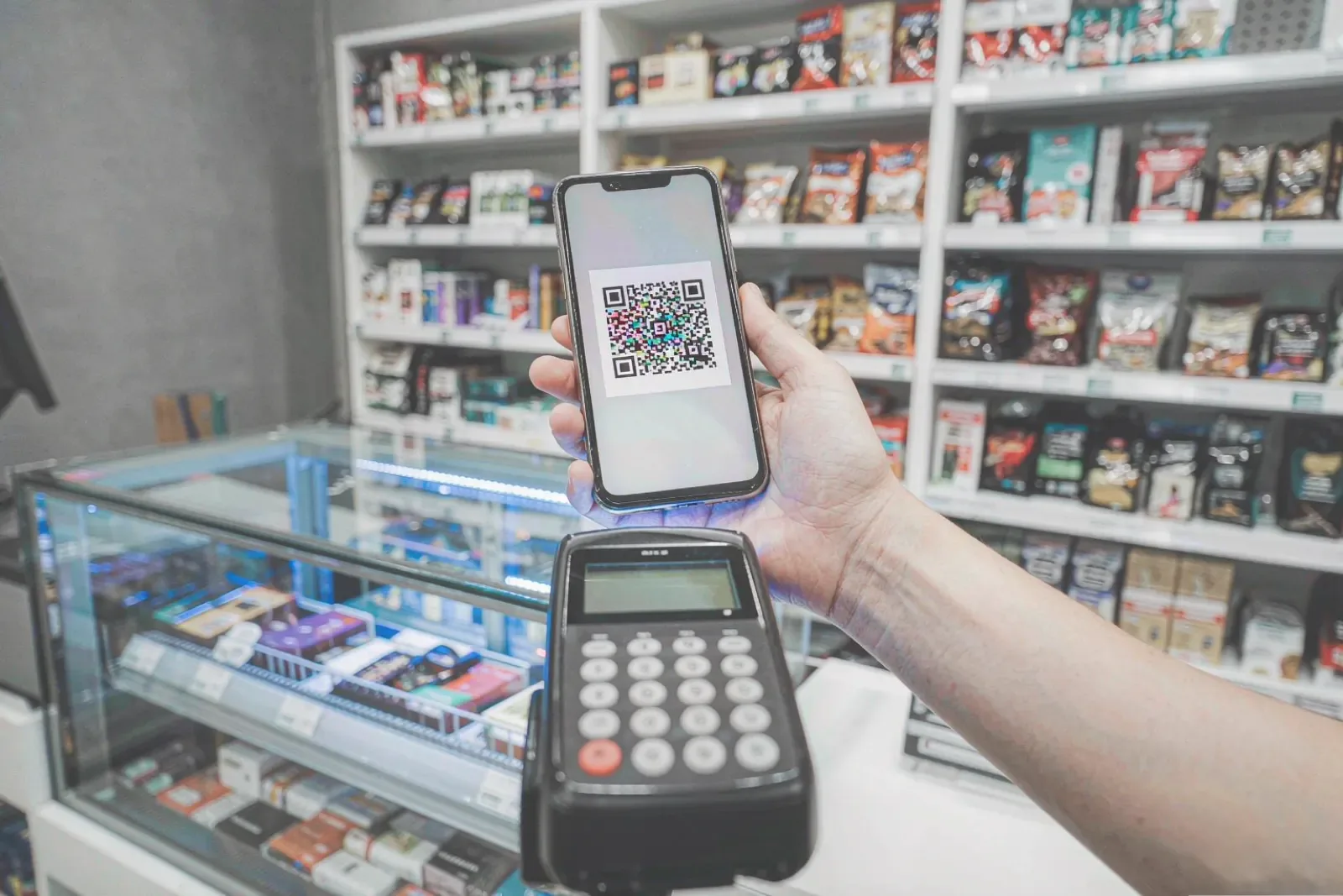 Mobile Payments in China: Alipay & WeChat Pay for Foreigners
