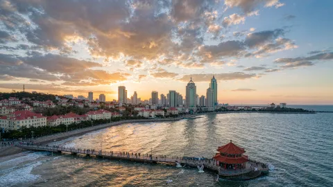 Qingdao City Essence: Old Town, Badaguan & Beer Heritage