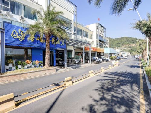 Yantian Seafood Street